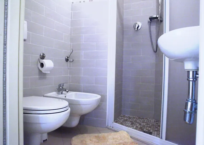 拉格马奇奥酒店 *